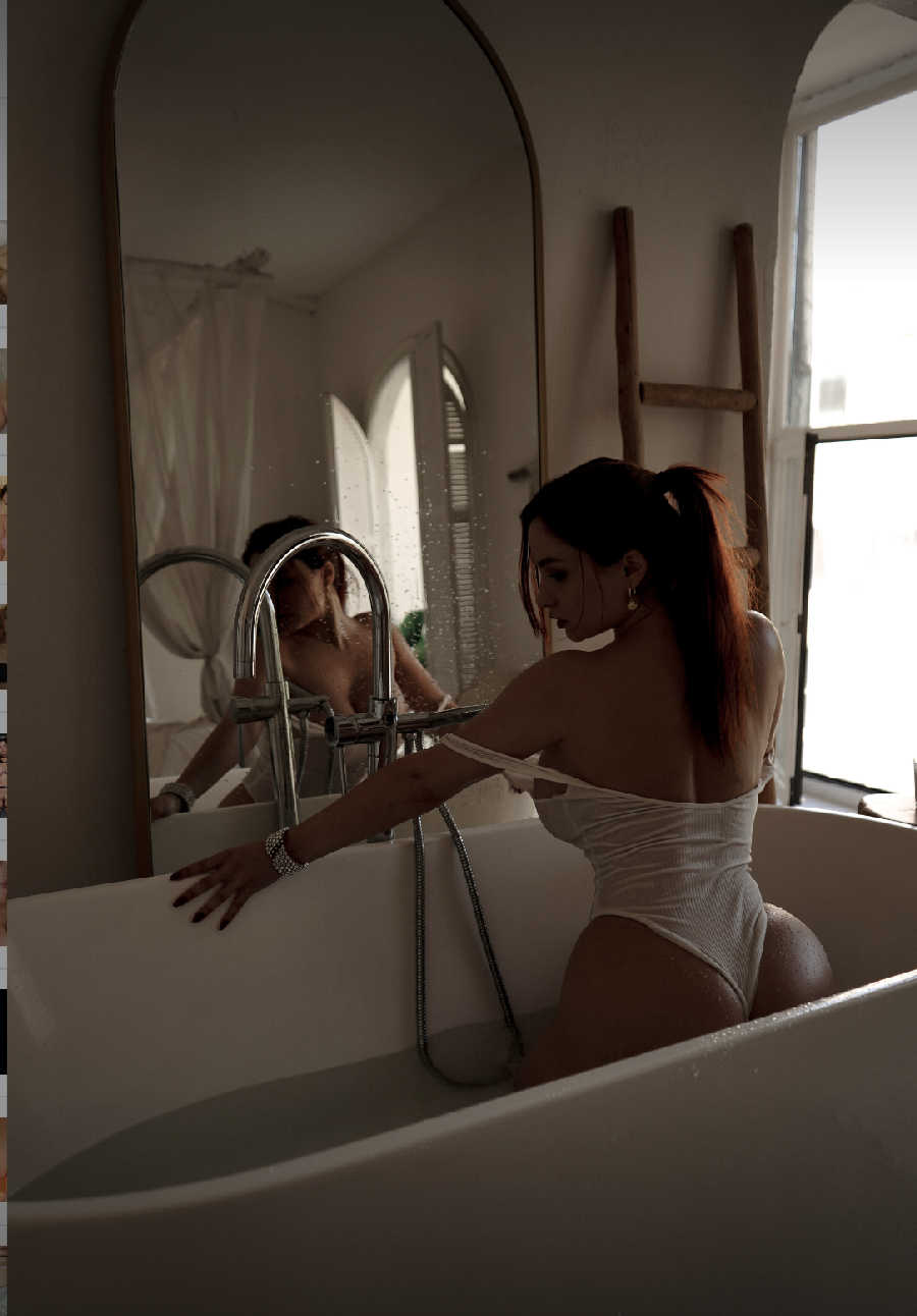 A playful frame from Miranda Faith nude — online in Paramaribo