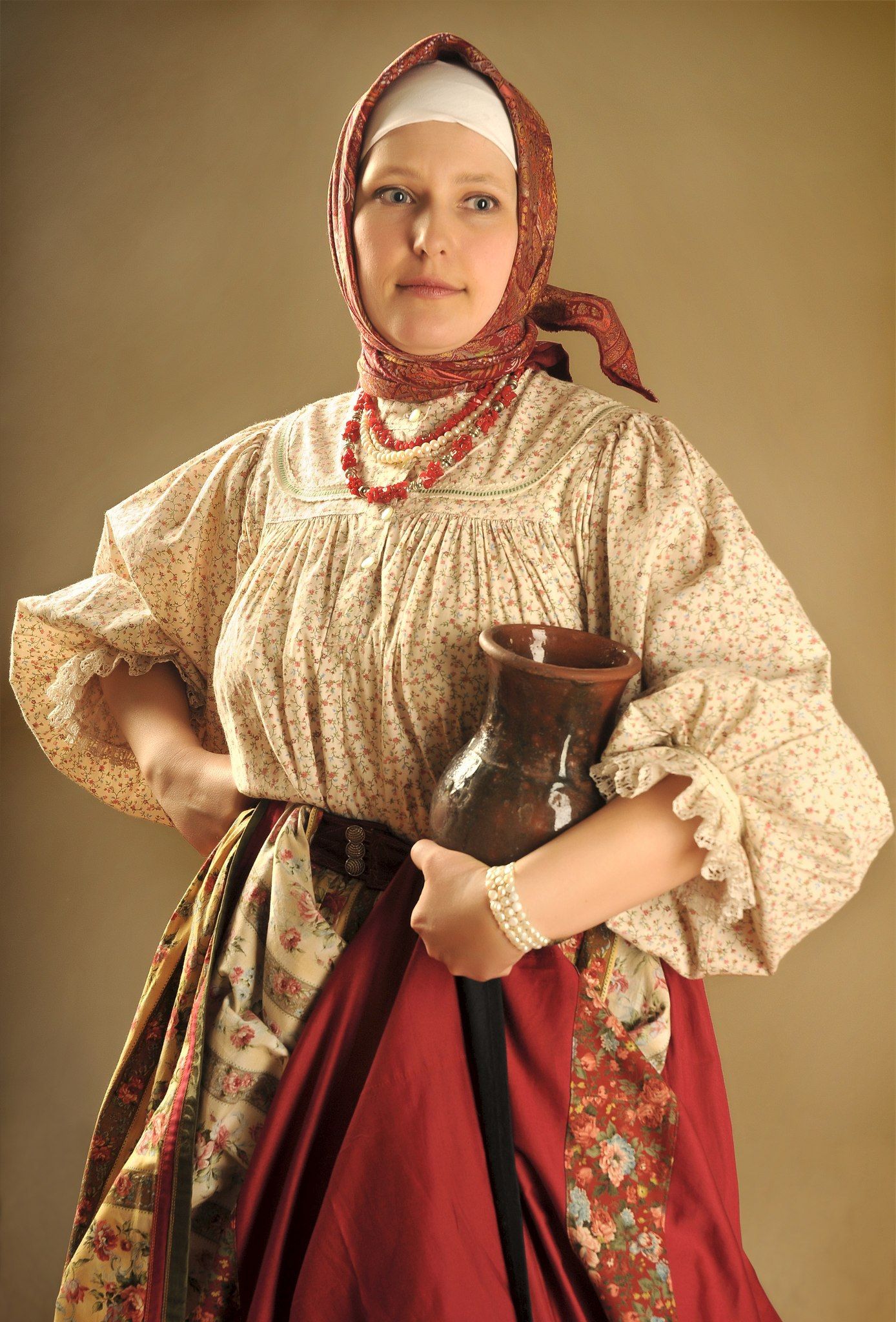 Girls in Slavic costumes in Paramaribo